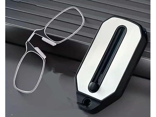 Occhiali & Lenti: Ausklappbare NasenClip-Lesebrille +2.0 – Nuovo e nell'imballaggio originale da Bern venduto da Prasolux