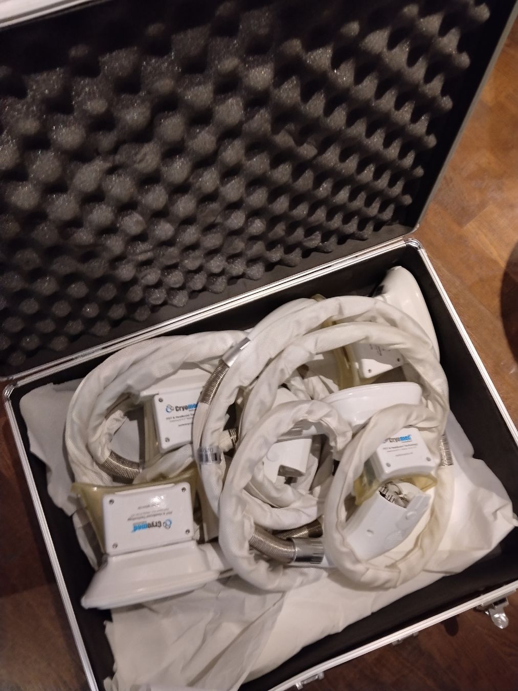 Attrezzature mediche: Cryolipolisis Gerät - Cryomed – Usato da Bern venduto da Ulises1983 5