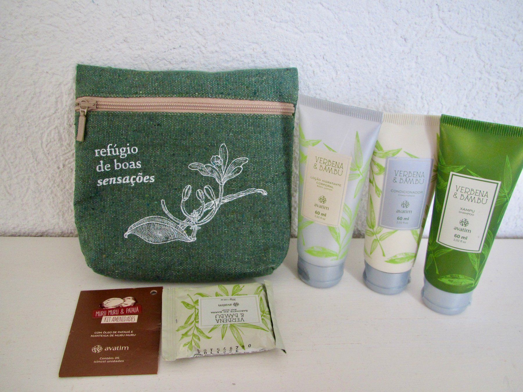 Feuchtigkeitspflege: PRODUITS NATUREL SOIN DU CORPS – Neu und originalverpackt aus Murten von Selliot