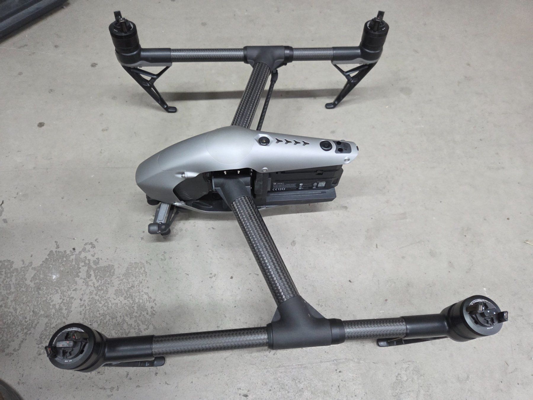 DJI RC Modellbau: DJI Inspire 2 Drohne mit Zubehör, Top Zustand! – Gebraucht aus Oberhasli von General-Dealer 1