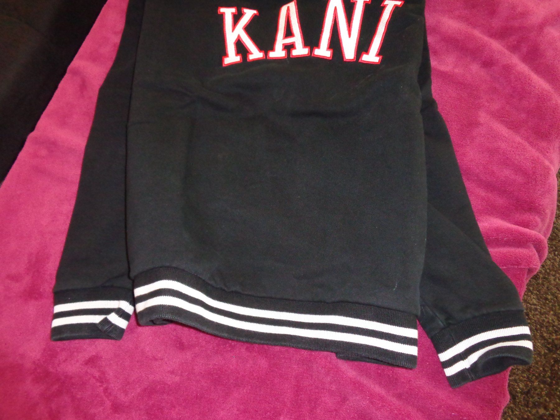Maglioni & Felpe: Kani Sweatshirt Gr. S schwarz – Usato da Liestal venduto da Gecko16 4