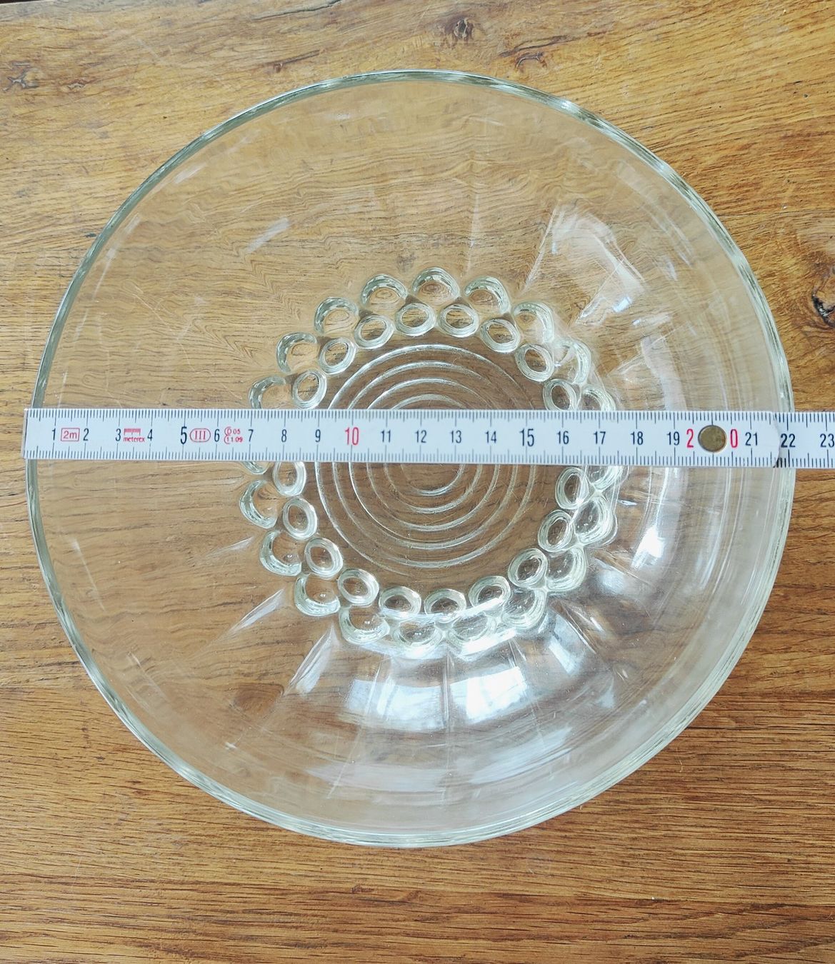 Schalen: Runde Servierschale aus Glas – Gebraucht aus Herbetswil von Keltka9 2