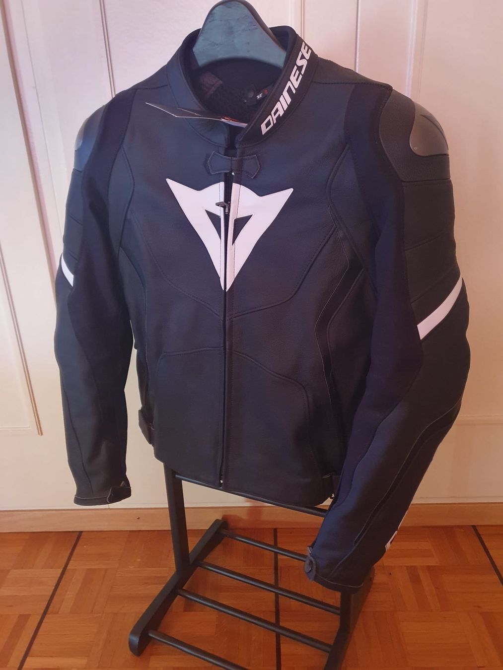 Jacken: Veste de moto – Neu (gemäss Beschreibung) aus Martigny von Sylphicel