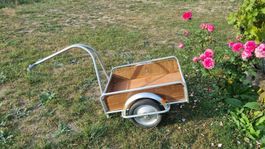 robuster Veloanhänger/ Fahrradanhänger