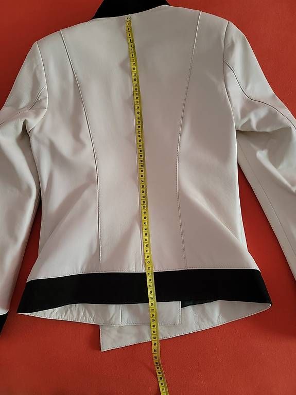 Giacche: Lederjacke – Usato da Basel venduto da Rangela 1
