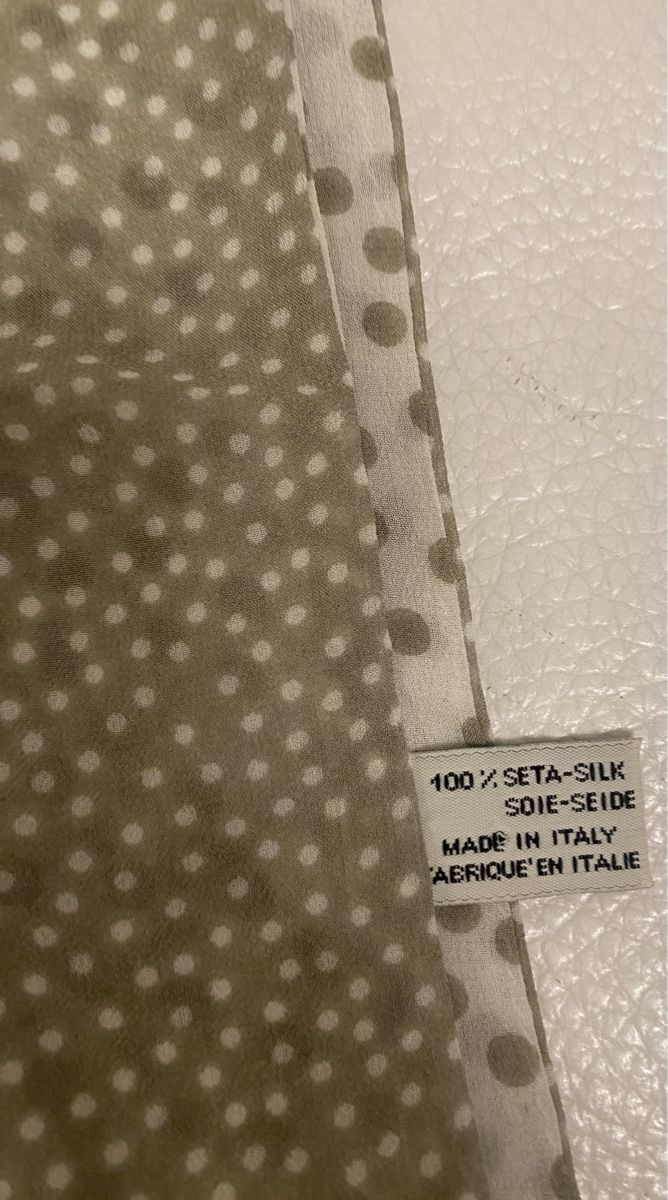Foulard & Sciarpe: Seiden Schal 🌸 – Usato da Opfikon venduto da Luis144 2