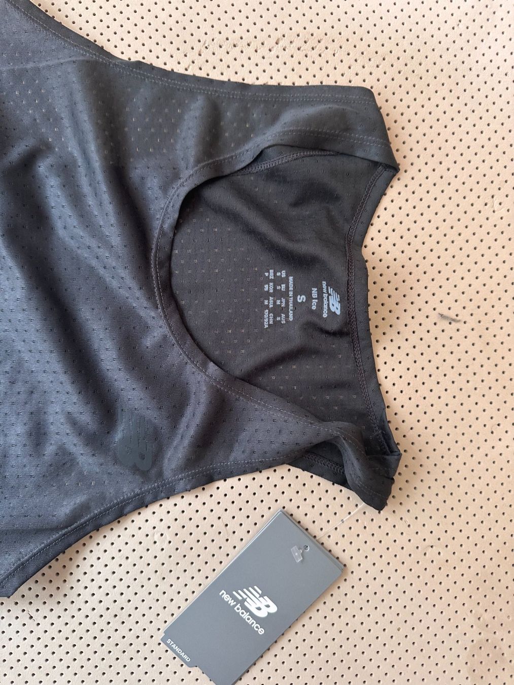New Balance T-shirt: New Balance tank top running – Nuovo e nell'imballaggio originale da Baden venduto da JulioSolar 2