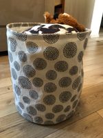 Pouf jouet ou linge beige