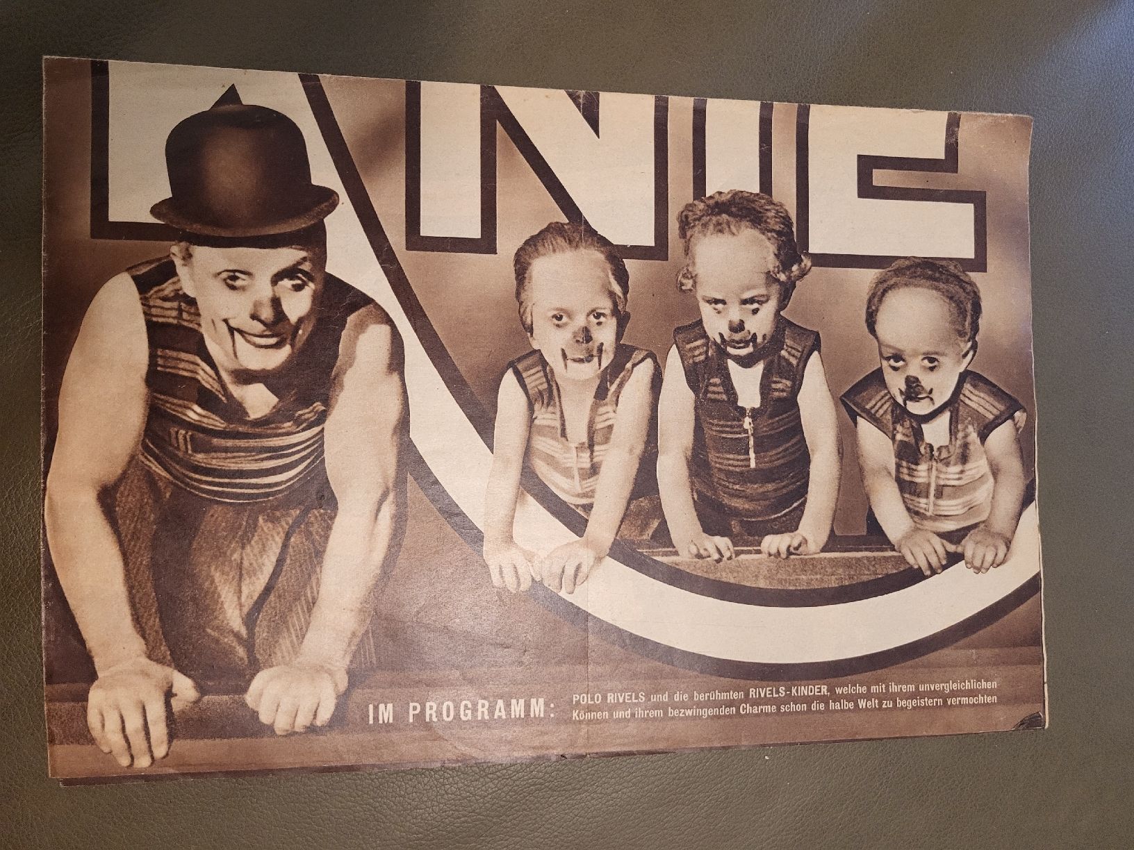 Riviste & Magazine: Programm Circus Knie Jubilaeum 1943 gebraucht – Usato da nunningen venduto da mic_88k2