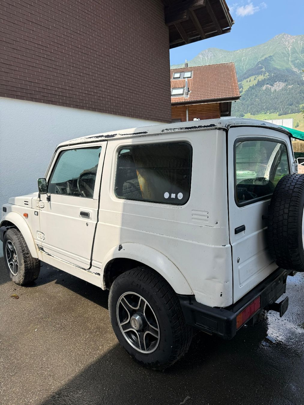Suzuki Autos: Suzuki Samurai  – Defekt aus Frutigen von sar_7vvf 2