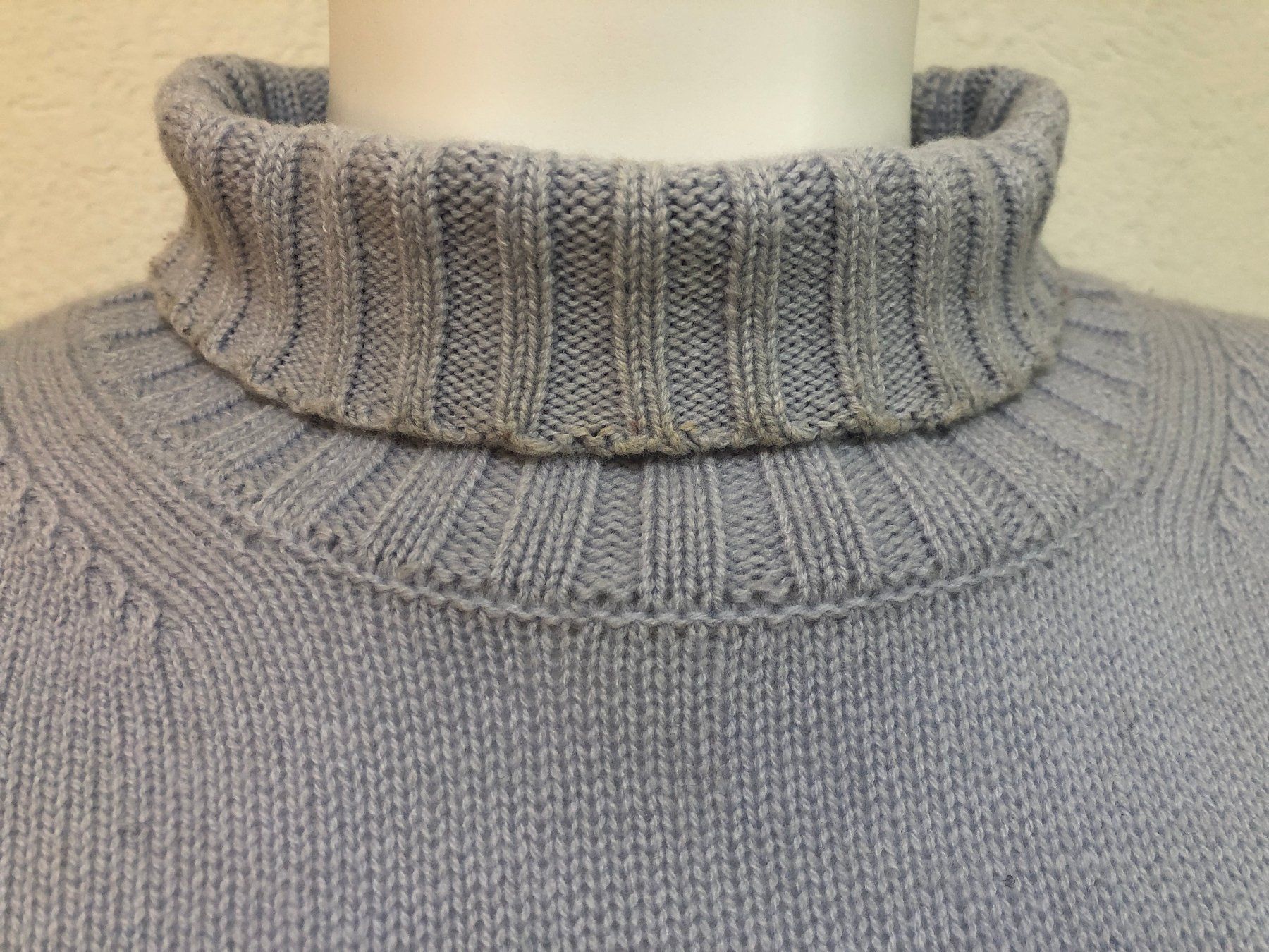 Maglioni & Felpe: FFC Damen Pullover Gr S 100% Wolle – Usato da Berg am Irchel venduto da Zweiti_Chance 2