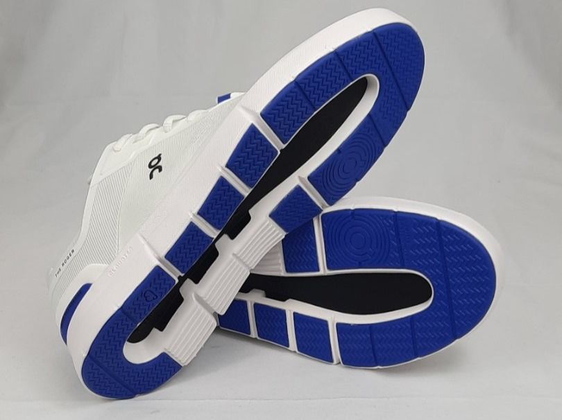 On Scarpe da uomo: ON the Roger Spin Sneaker weiss indigo Gr. 38 – Nuovo e nell'imballaggio originale da Seuzach venduto da VT-Collections1 4