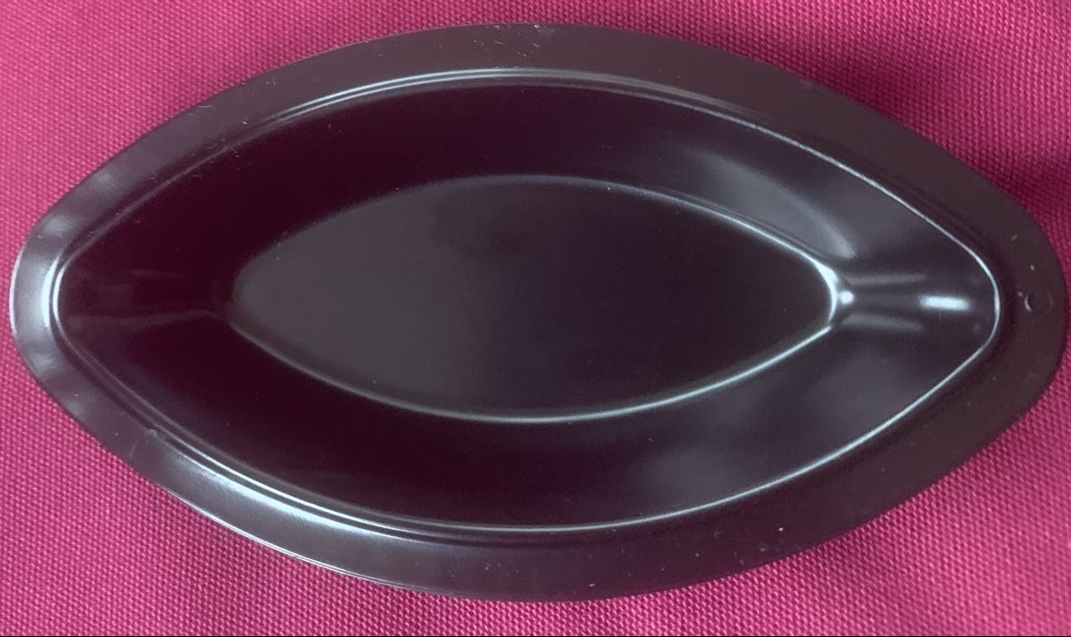 Backformen: 12 Backformen oval neu – Neu und originalverpackt aus Zürich von bopeja