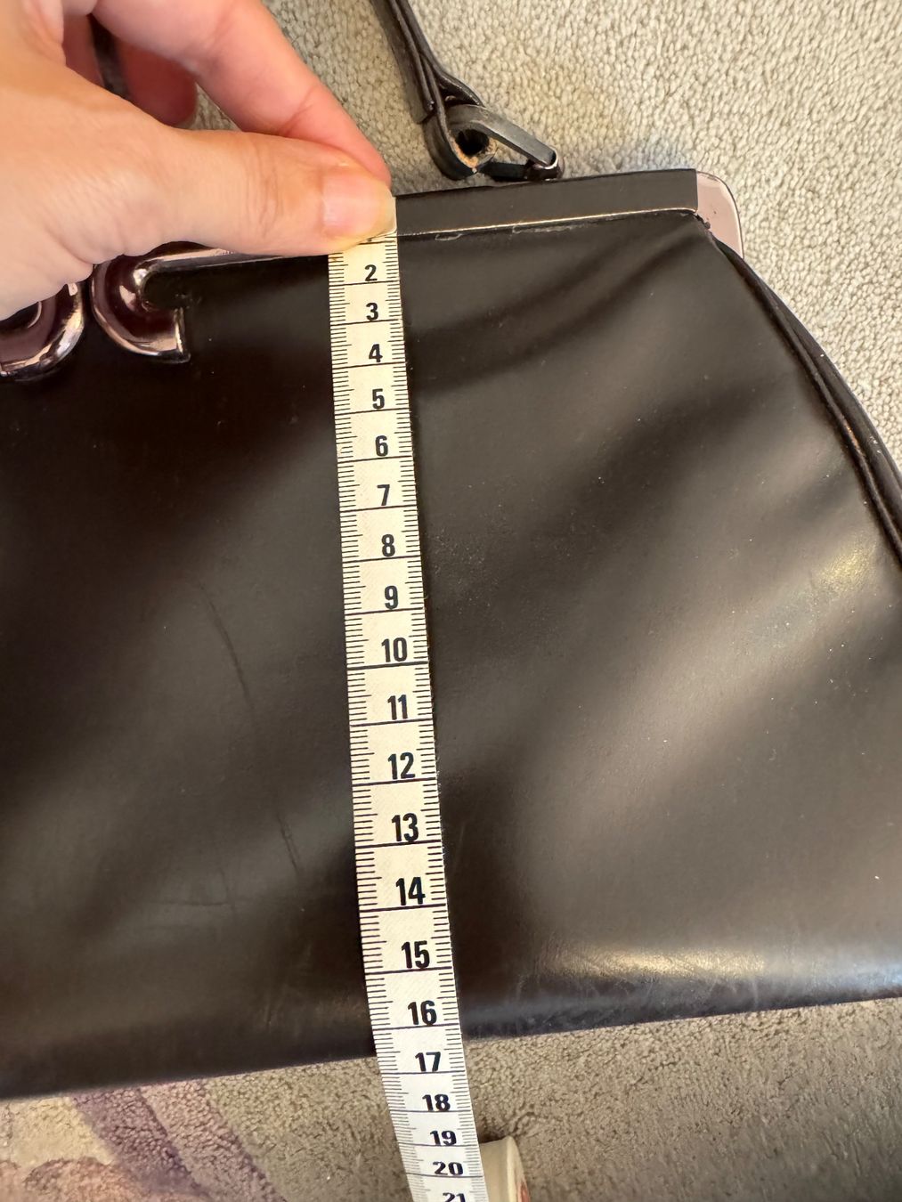 Borse da donna: Vintage Ledertasche – Usato da Obfelden venduto da cesarina10 5