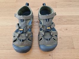 Keen Sandale, dunkelgrün, Grösse 38
