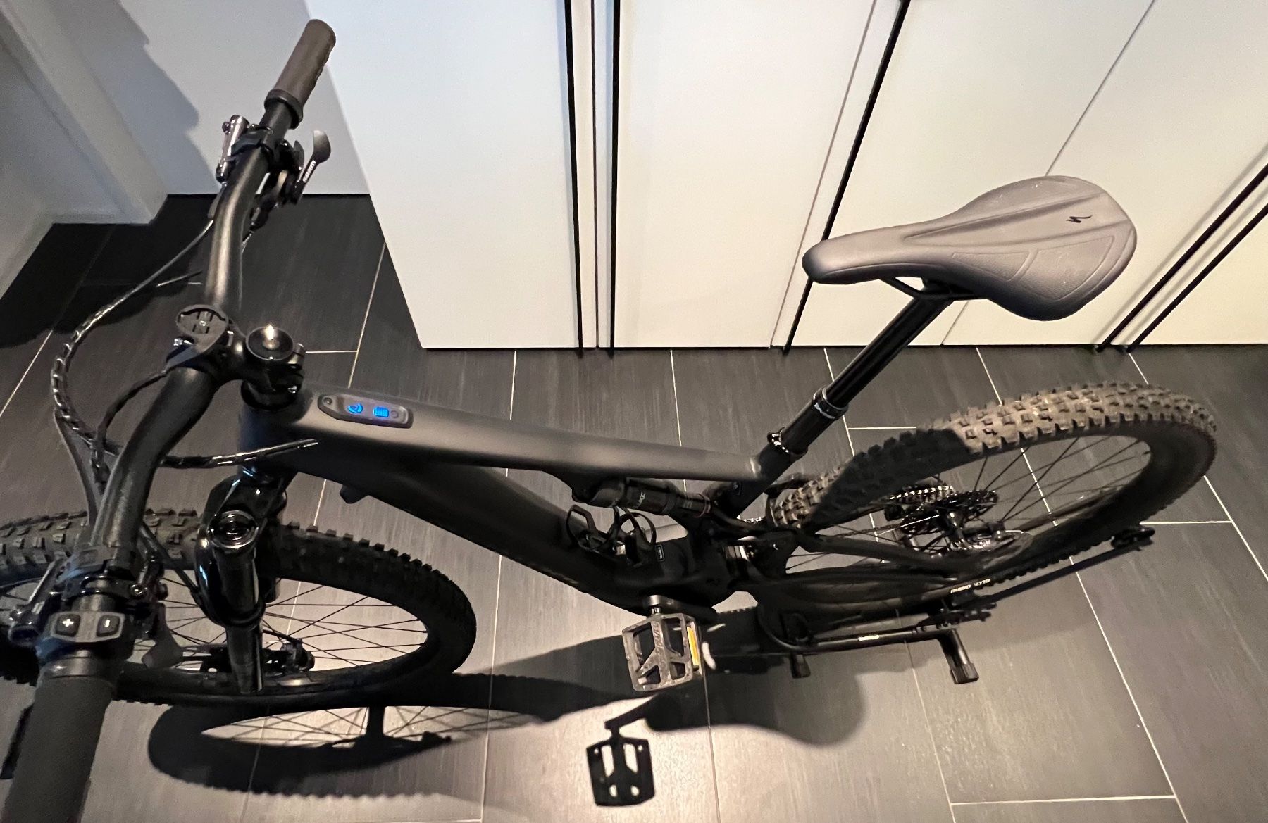 Specialized Velos: SPECIALIZED TURBO LEVO COMP GR. M 700WH – Gebraucht aus Bützberg von  2