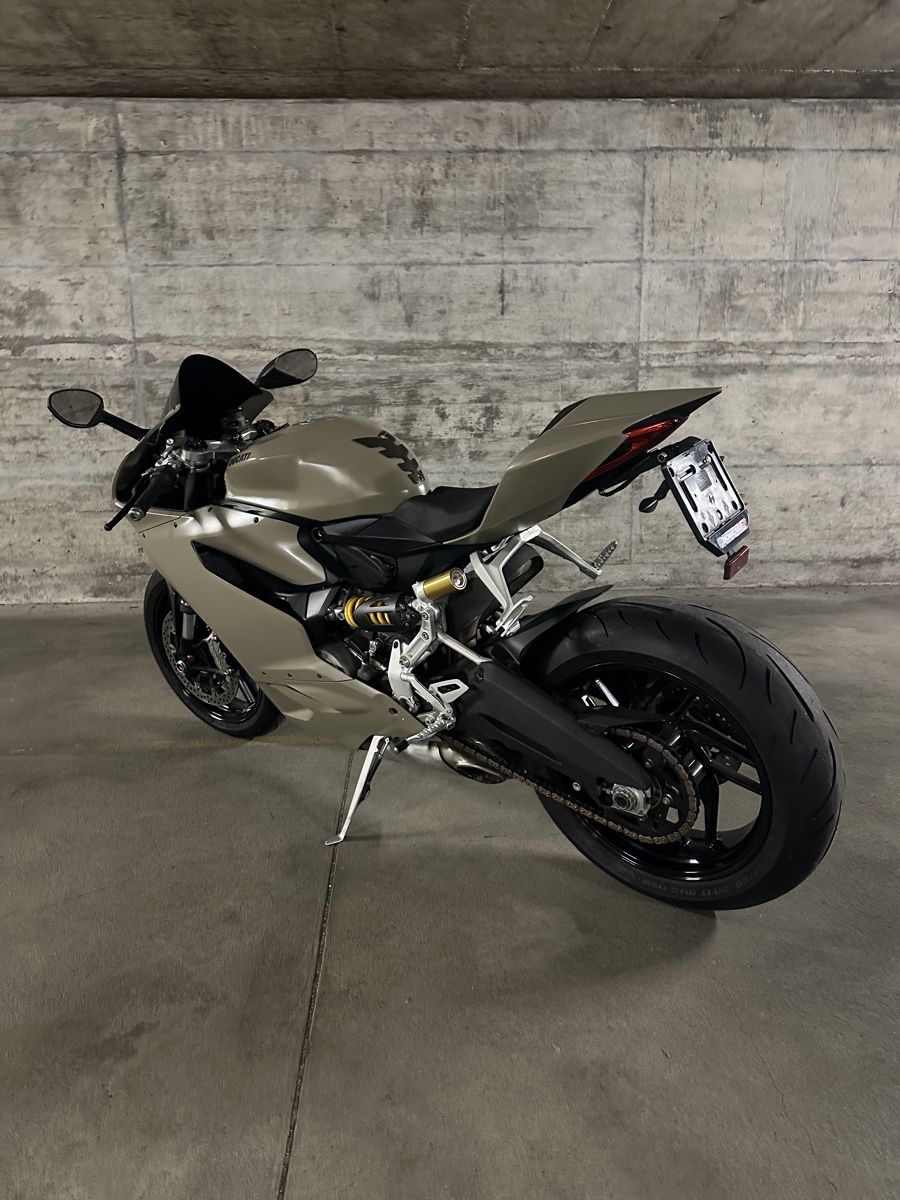 Ducati Strada: Ducati Panigale 899 – Usato da Zuchwil venduto da dor_m2xk 3