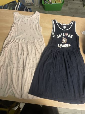 2 süsse Sommerkleider, H&M, Gr. 134/140, Top Zustand!