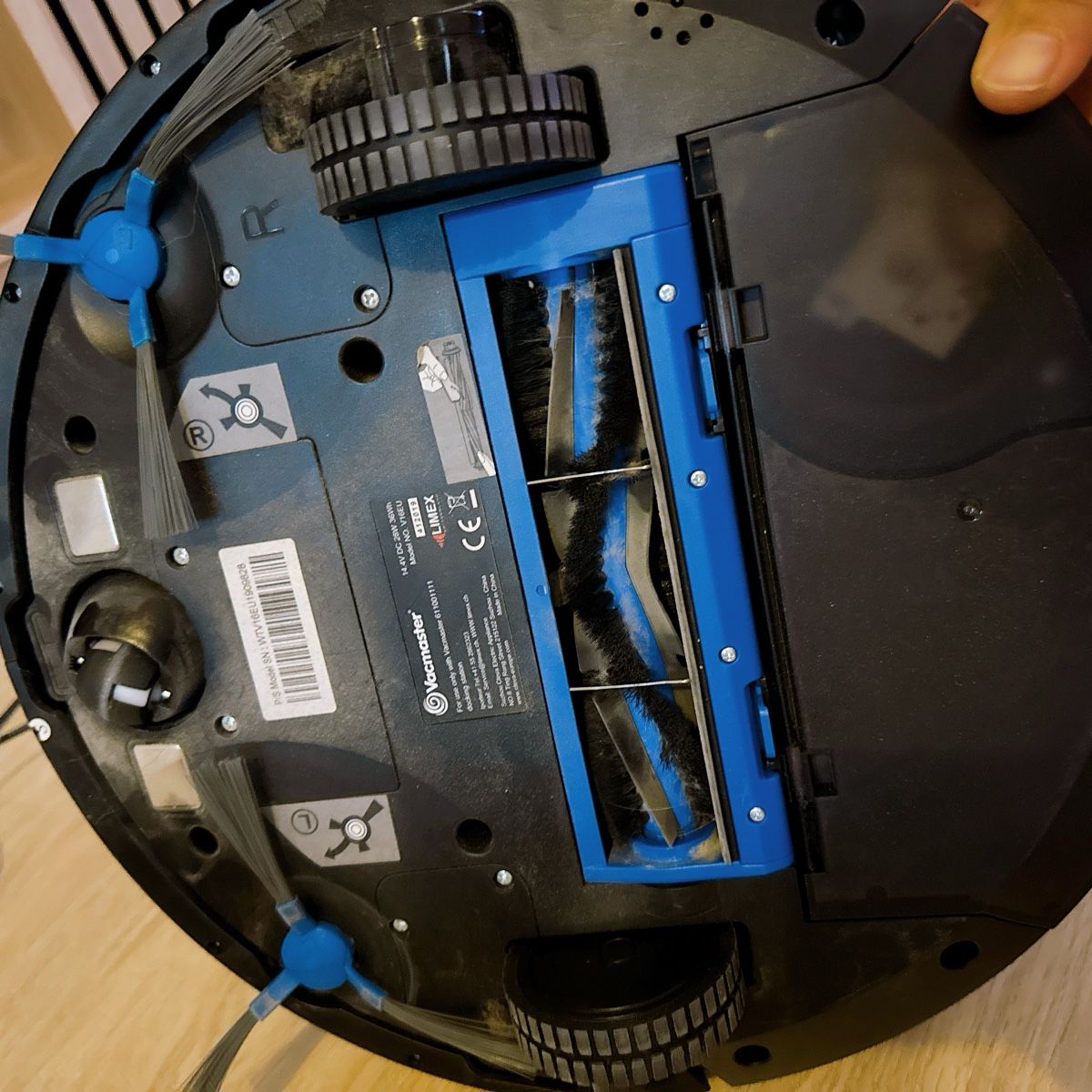 Staubsauger & Zubehör: Vacmaster V16EU Saugroboter mit Wischfunktion  – Gebraucht aus Wiedlisbach von Aquarium-Deko 1