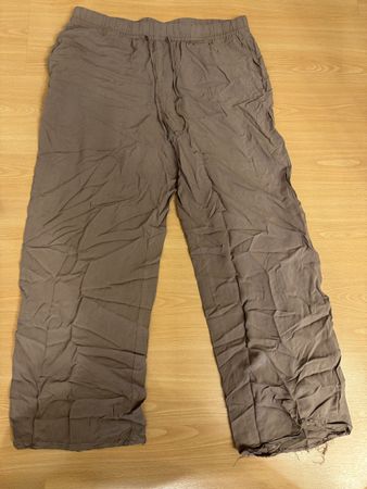Braune Stoffhose
