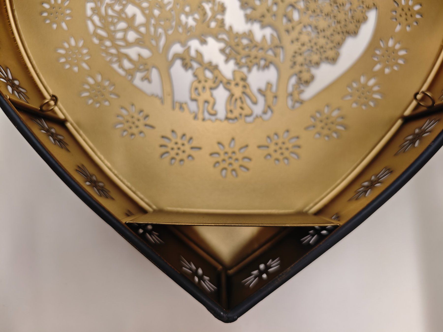 Foto & Immagini: Wandbild Scherenschnittmotiv aus Metall – Nuovo e nell'imballaggio originale da Schaffhausen venduto da AtelierPudesco 5