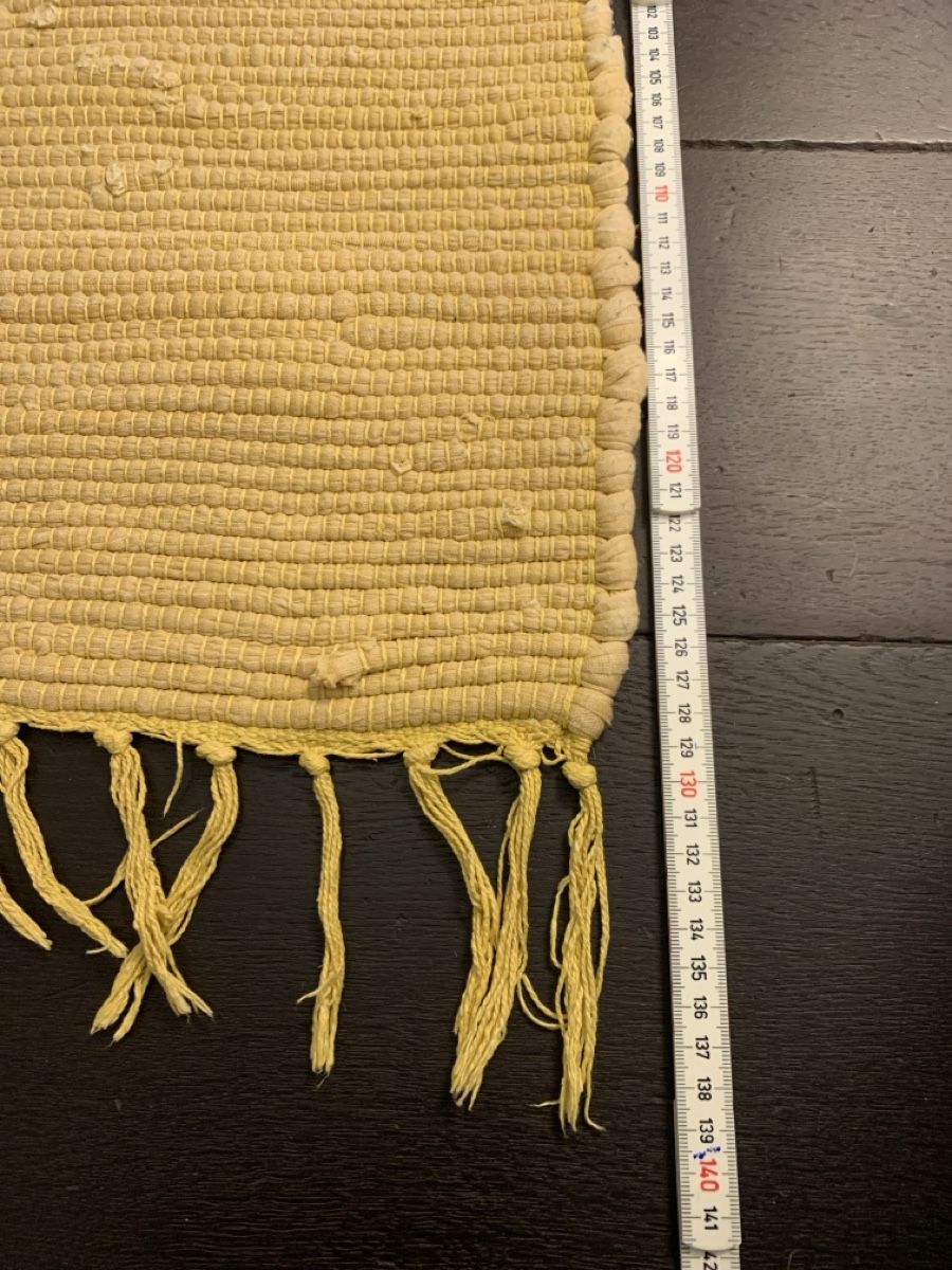Tappeti: Teppich, senfgelb (1) – Usato da Winterthur venduto da Samu-V 1