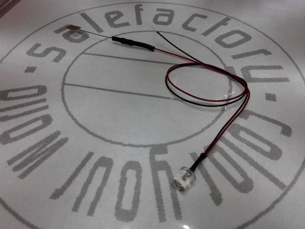 Elektronikbauteile: Flachkopf-LED 5mm verkabelt 12V DC, UV – Neu (gemäss Beschreibung) aus Luzern von Salefactory 1