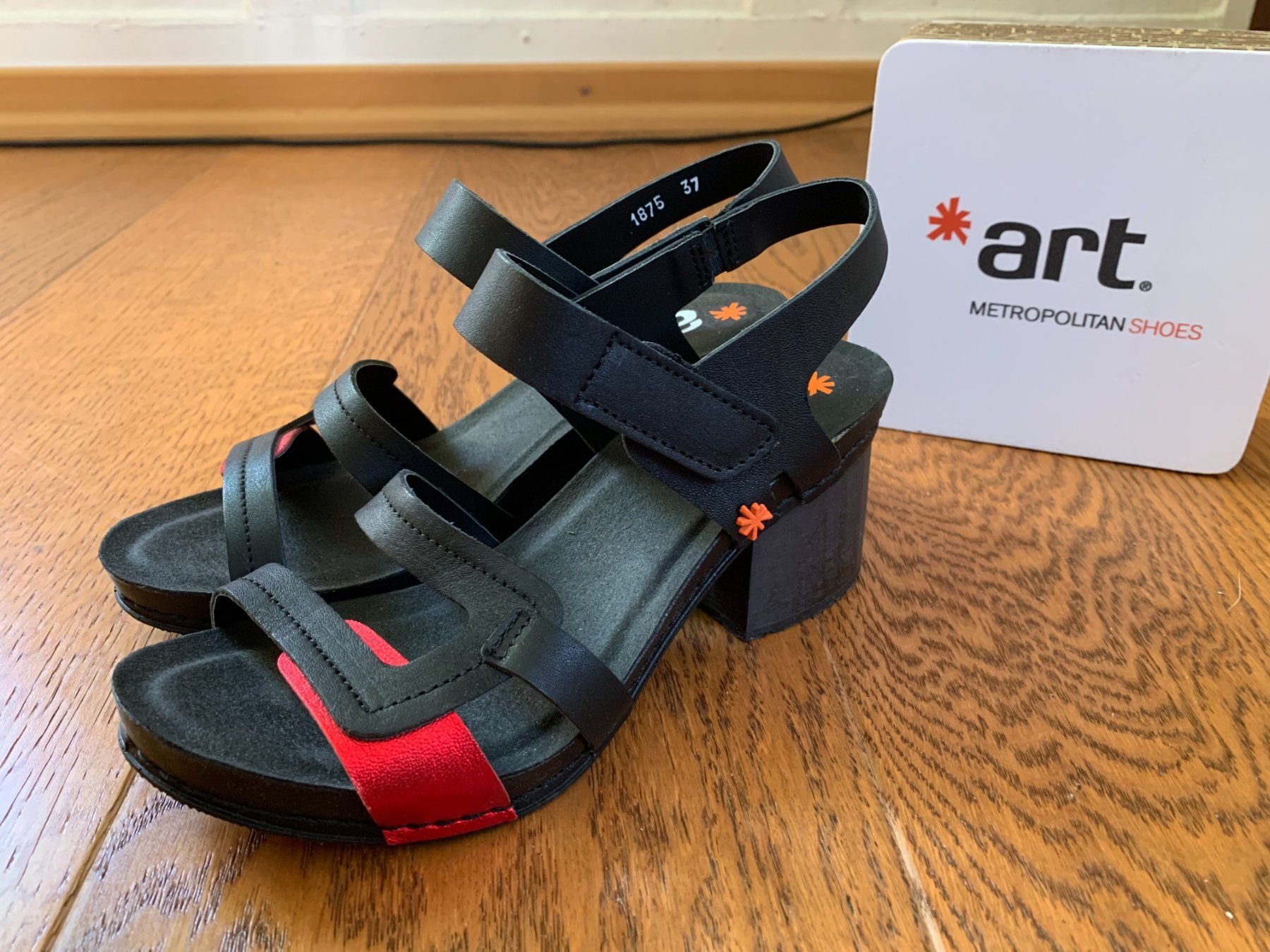 Art Scarpe da donna: Art I Wish 1875 black red Gr.37 – Nuovo (secondo la descrizione) da Zürich venduto da finsti