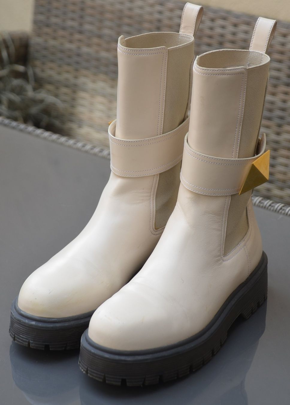 Chanel Damenschuhe: Valentino Boots / Bottes  .38 – Gebraucht aus Collonges von Auganien 5