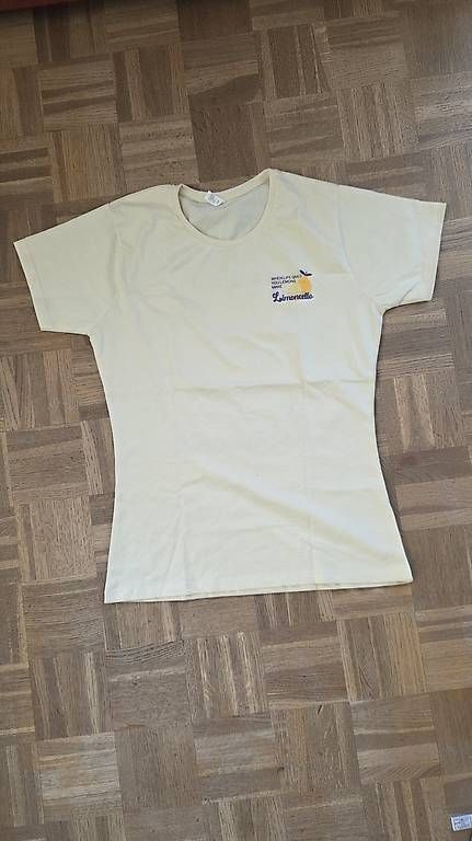 T-shirts: Limoncello Shirt Grösse L – D'occasion à Wallisellen par s.varone 1