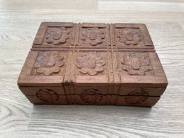 Holz-Schatulle