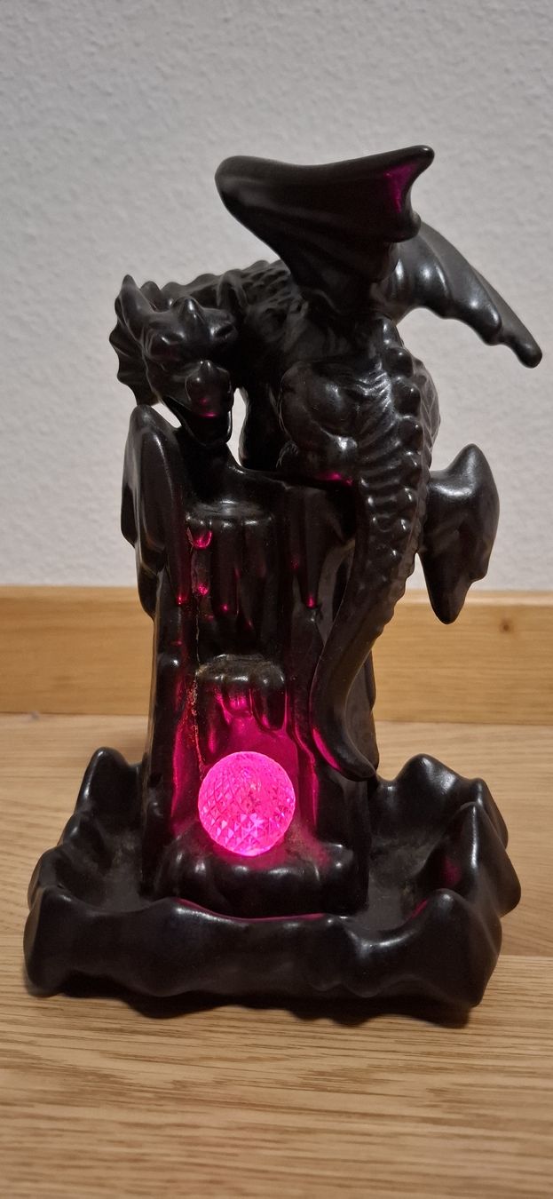Tutte le decorazioni: Drachen Räucherbrunnen mit LED-Beleuchtung - Herbstdeko – Usato da Dietikon venduto da Miakitty 1
