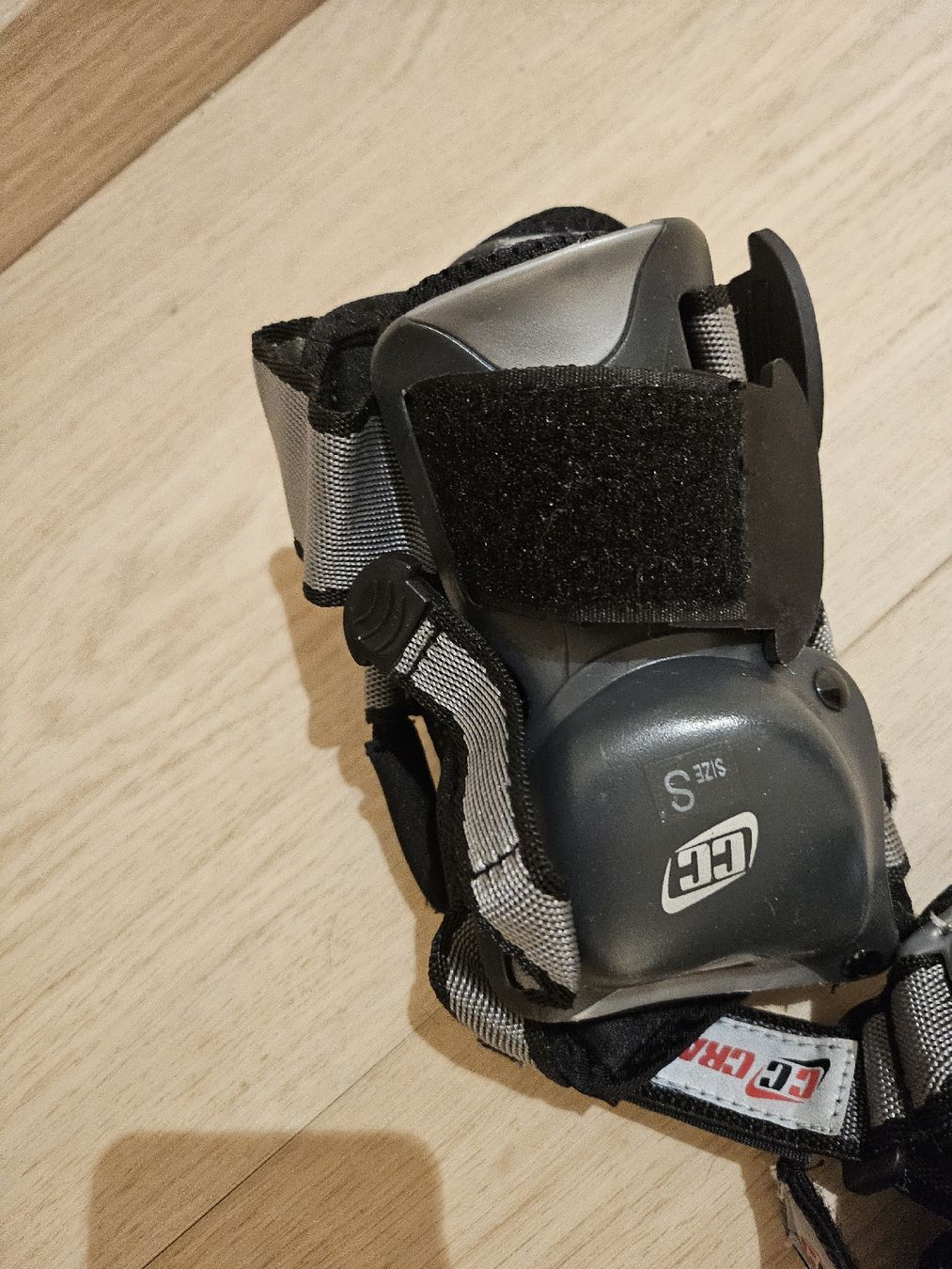 Protezioni & Imbottiture: Crazy Creek Protections Pro Line Taille S, Set Complet!neuf – Nuovo e nell'imballaggio originale da La Joux FR venduto da car_ck96 3