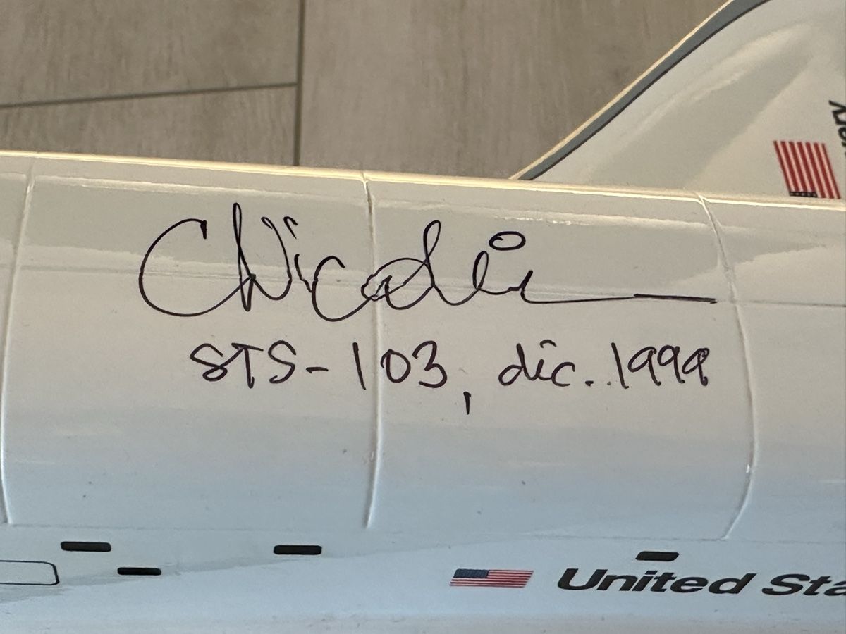 Kit di modellismo & Modellini statici: Navette spatiale Discovery + autographe de Nicollier NASA – Nuovo e nell'imballaggio originale da Promasens venduto da Toblerone83 2