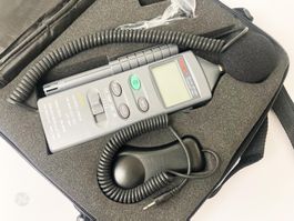 VOLTCRAFT MS 4-in-1 DT-8820 Messgerät + Zubehör