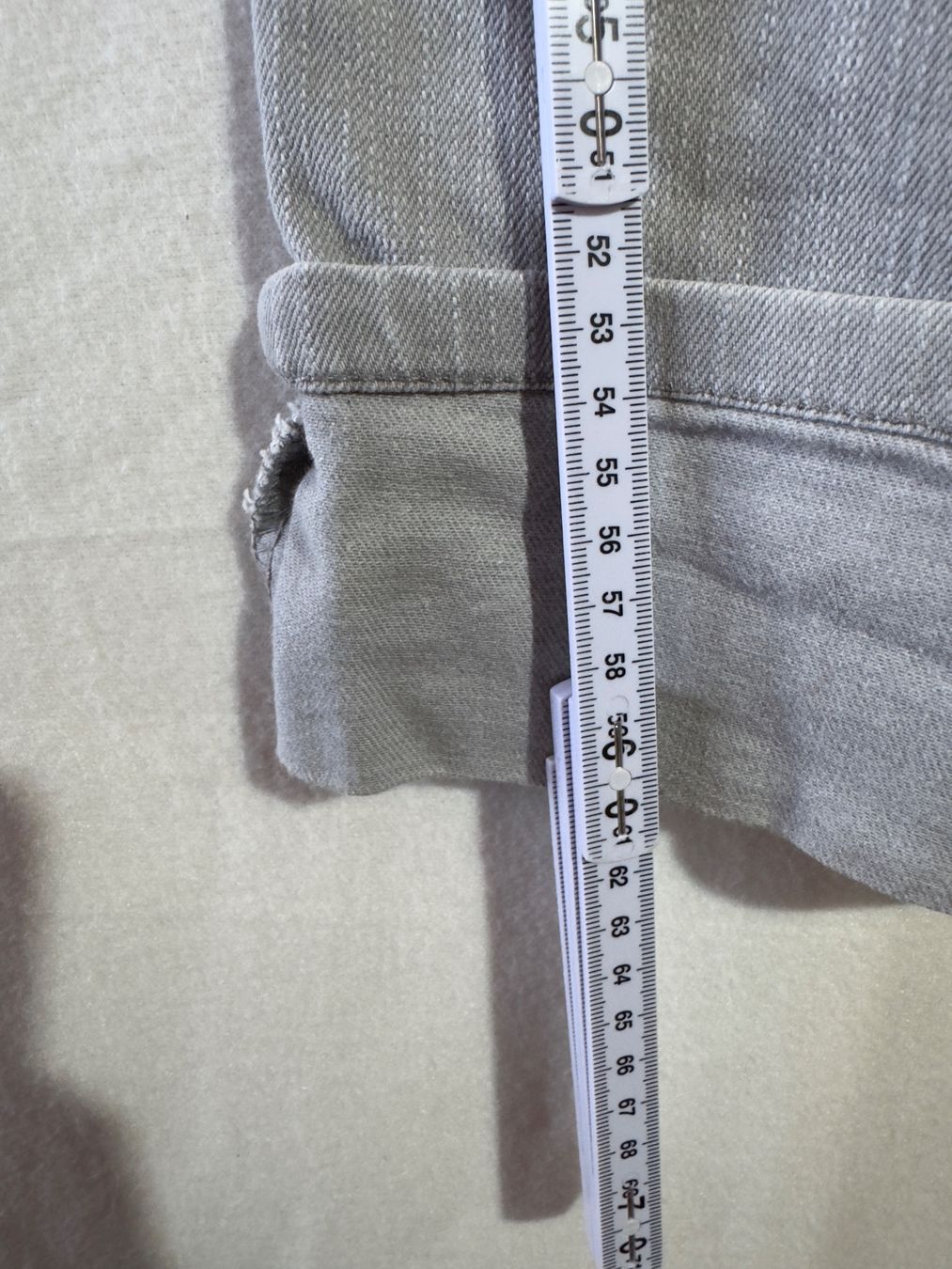 Jeans: Kurze Jeans von Amisu ca Gr. M – Usato da Grosswangen venduto da second_hand_dress 3