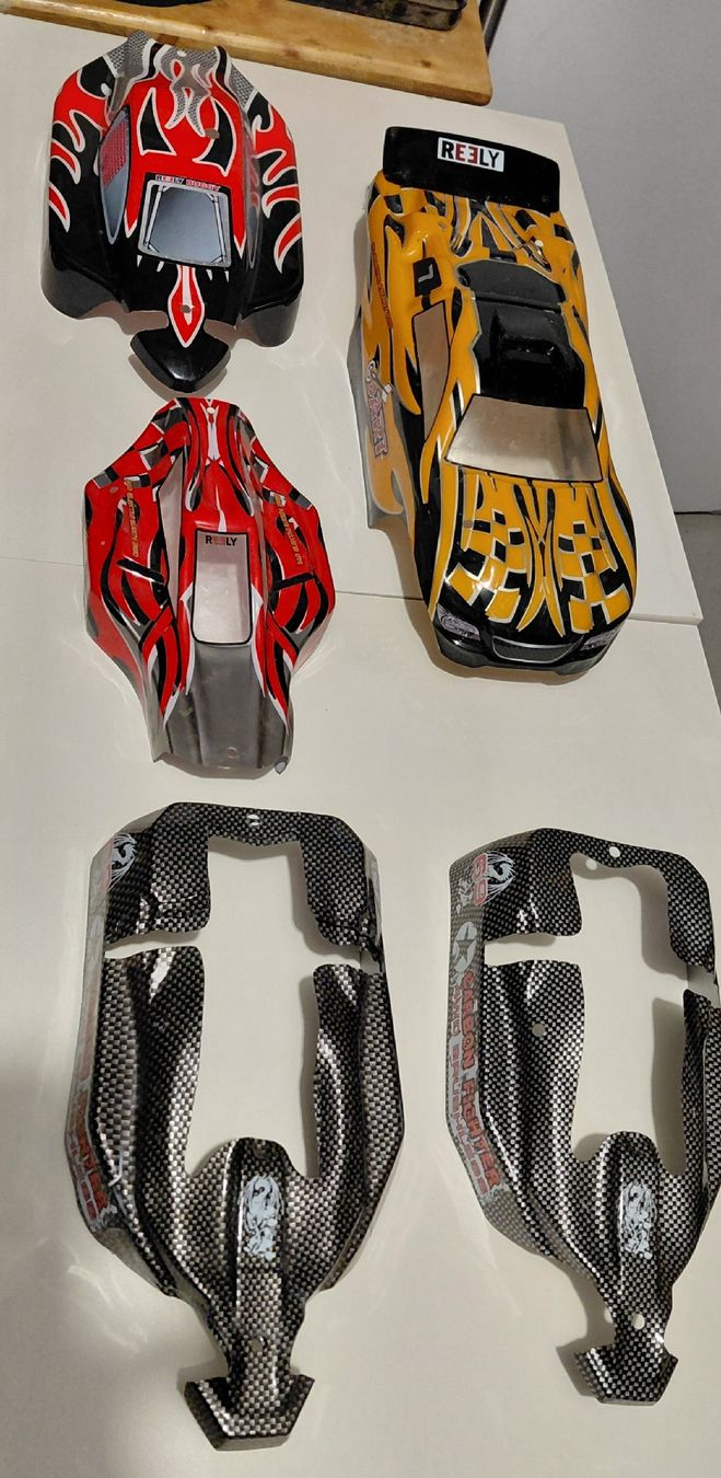 Reely Modellismo RC: Reely Carbon Fighter Brushless – Usato da Hünenberg venduto da wua_7fp9 7
