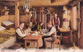 Berglihütte  BE  -   Inneres  /  urgemütlich