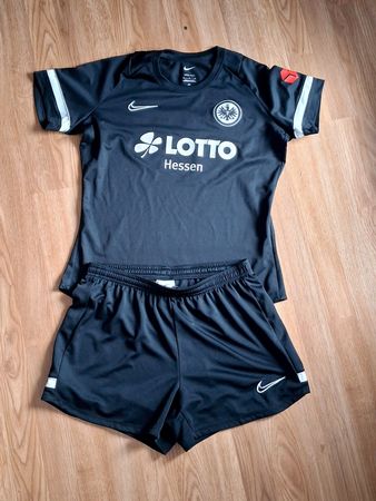 Eintracht Frankfurt Frauen Nike Trainingsset – Gr. M (Damen)