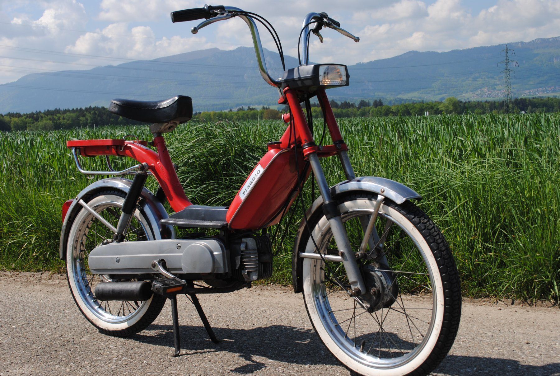 Piaggio Ciclomotori: Piaggio Bravo Oldi Oldtimer original Rot Mofa Töffli – Usato da Subingen venduto da Baergarage 1