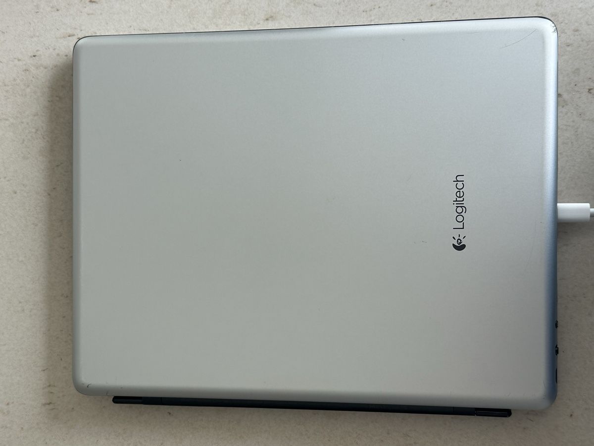 Apple Tablet PC: iPad 4 mit Logitech Keyboard  – Gebraucht aus Wil SG von val_hx8l 2