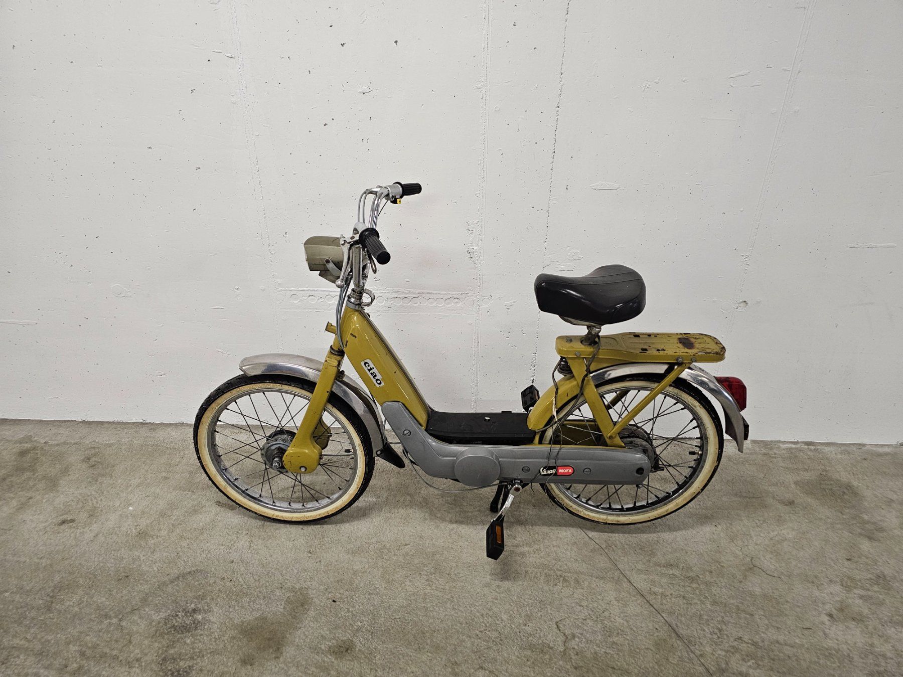 Piaggio Mofas: Piaggio CIAO – Defekt aus Sins von Countach82