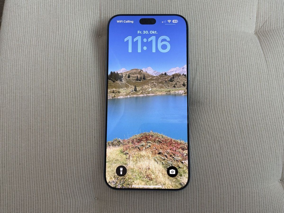Apple Handys / Smartphones: Apple iPhone 18 Pro Max blau inklusive TechWoven Case neu – Gebraucht aus Adligenswil von vogelhmv 1