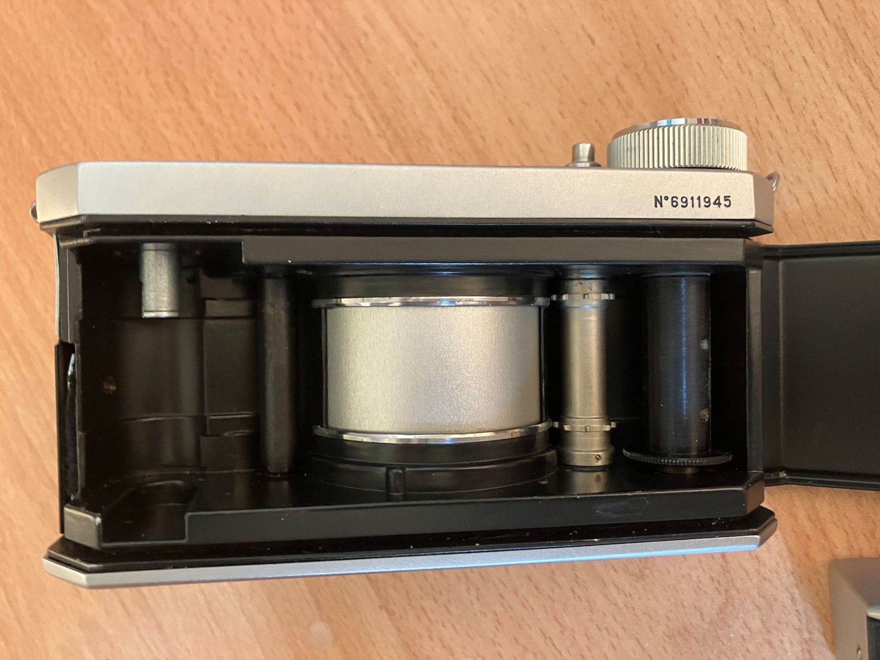 Fotocamera: Soviet era Horizont Panorama Camera 35mm – Usato da Zürich venduto da Classic_Collection_Zurich 1