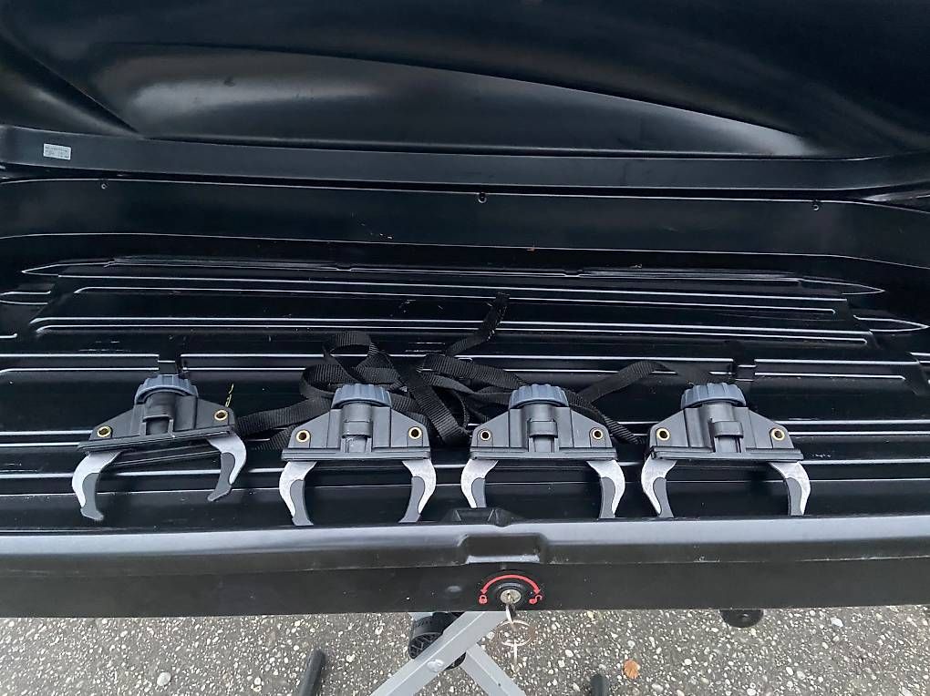 Box da tetto: XXL Dachbox Thule Jetbag 50 mit oder ohne Träger – Usato da Leuzigen venduto da Doppelrad 2