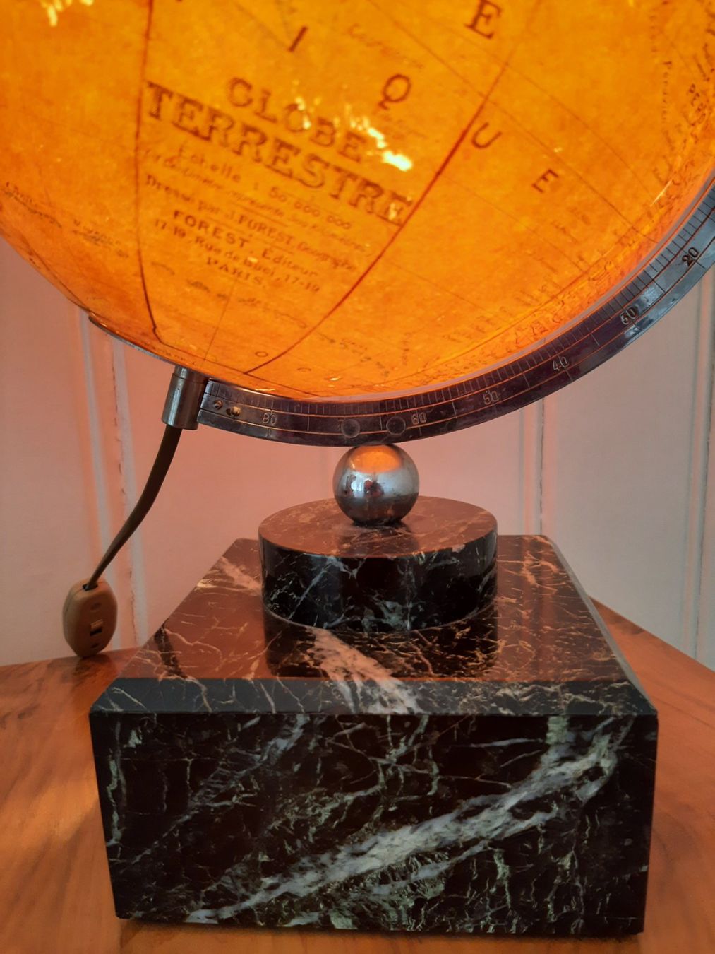 Altro in Decorazioni & Accessori: Antiker Art Deco Globus Edition Forest Paris – Usato da Arbon venduto da torso444 2