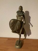 Akte Bronze Maasai Frau