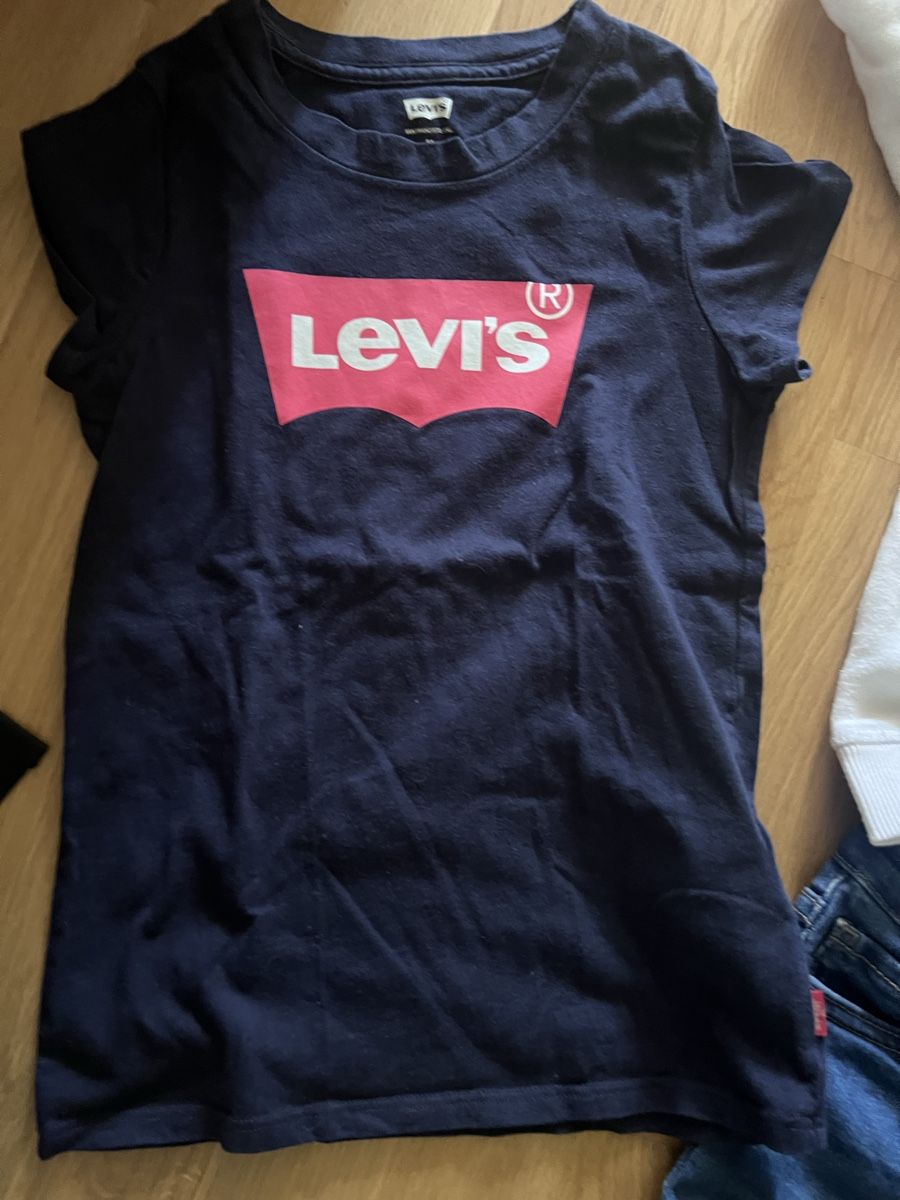 Levi's Lotti & Set di vestiti: Levi's Set, Gr. 110/116, Jeans + Shirt + Pullover top! – Usato da Schlieren venduto da SB_LO 1