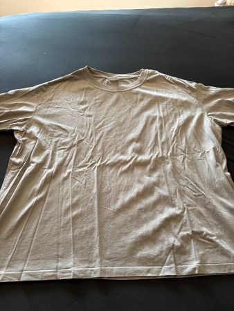 Beiges T-Shirt circa Grösse 50