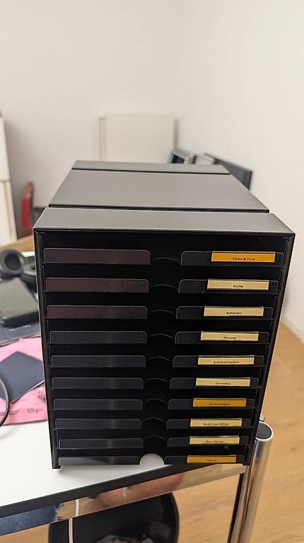 USM Sistemi di archiviazione: USM Haller INOS Box Kastenset – Usato da Aarwangen venduto da Beelzebert